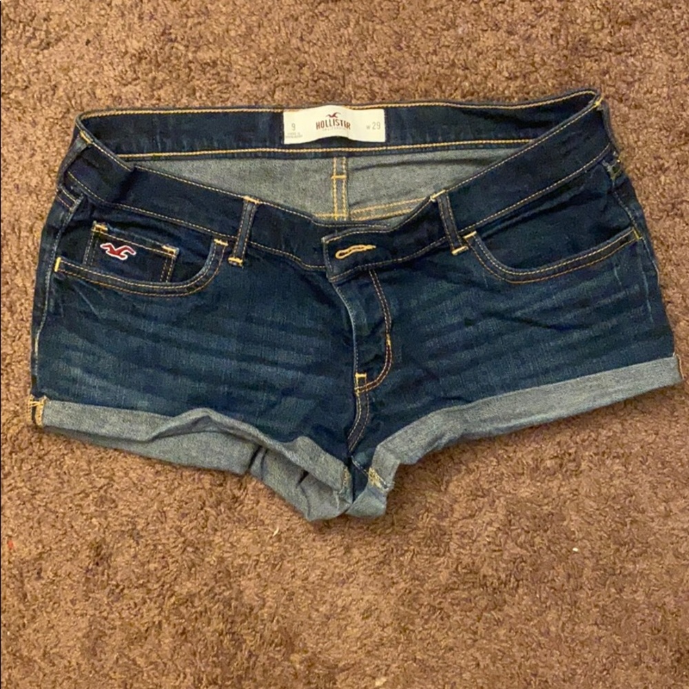 Hollister Dark Wash Cuffed Jean Shorts Size 9
